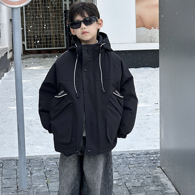 儿童三合一内胆脱卸工装羽绒服