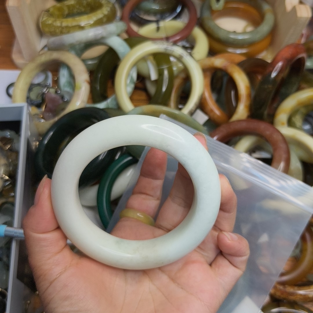 59.6白油翠不退换