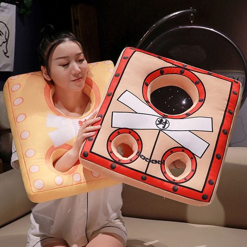 搞怪客厅仿枷锁睡觉抱枕趣味整蛊表演道具办公沙发久坐可拆洗靠垫