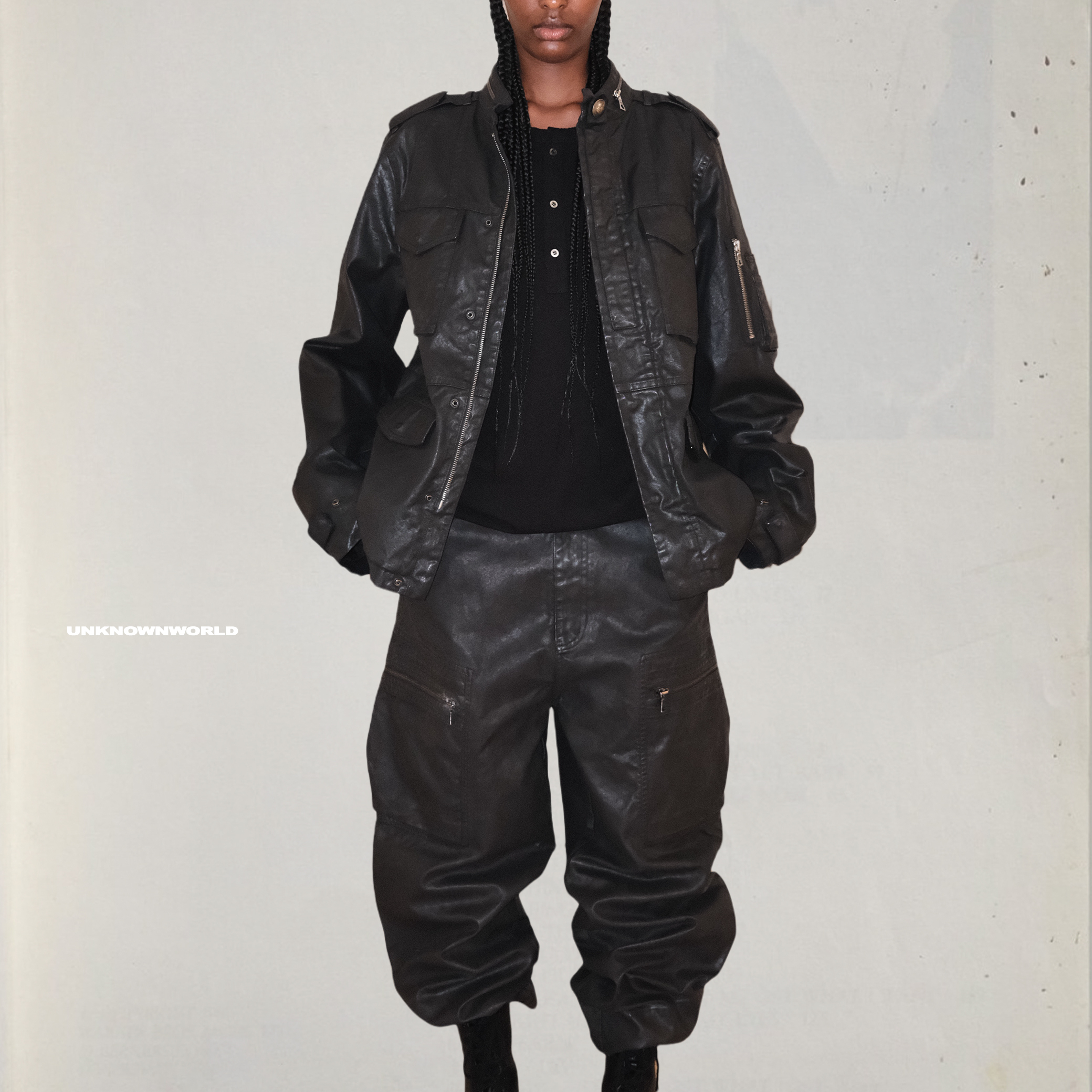 UNKNOWNWORLD 25FW 恶魔季涂蜡解构M65多袋合身剪裁拉链夹克外套