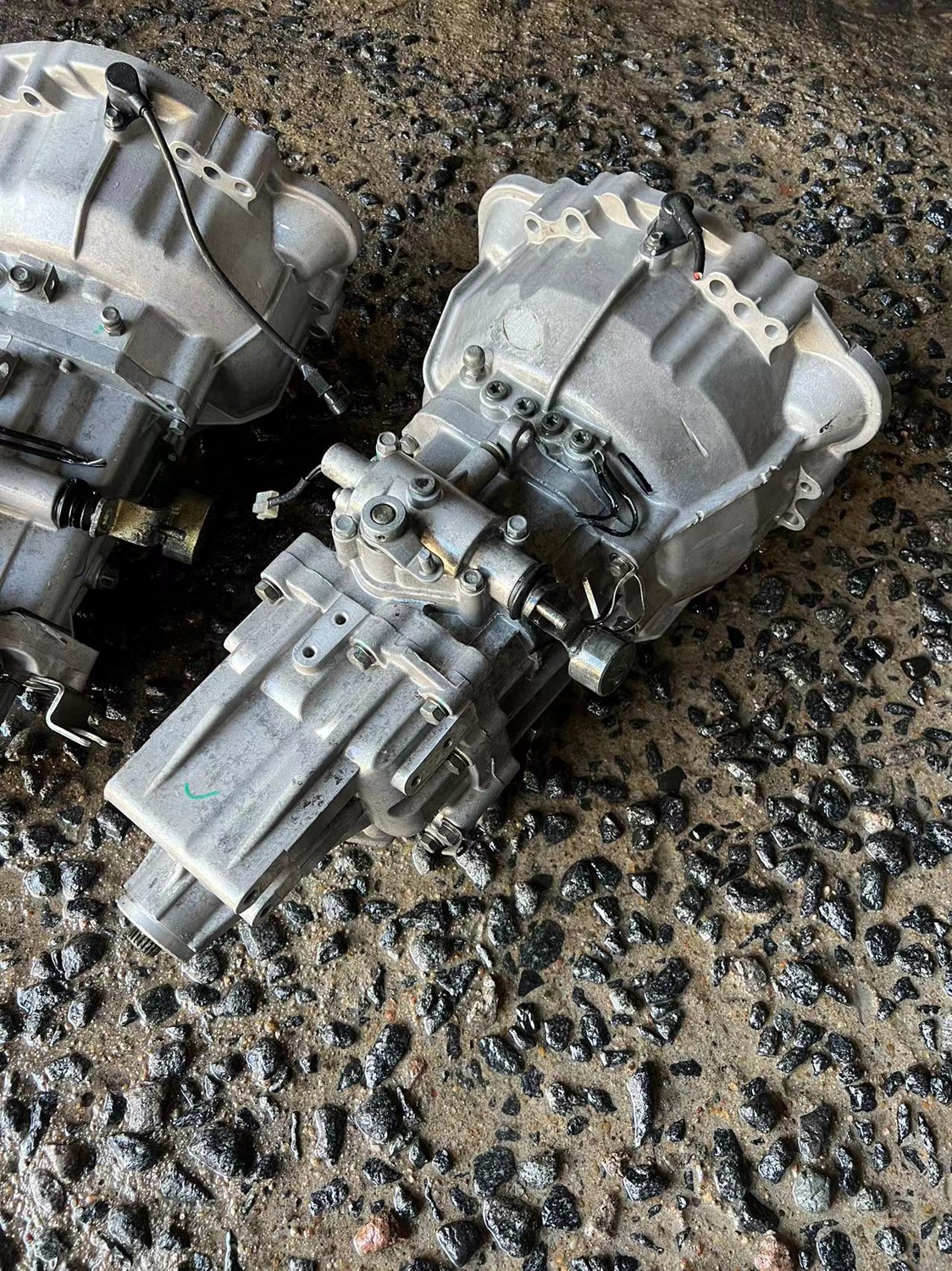 适用北汽幻速S2S3S5S6H2H3H5H6威旺M20M30M50比速变速箱波箱总成