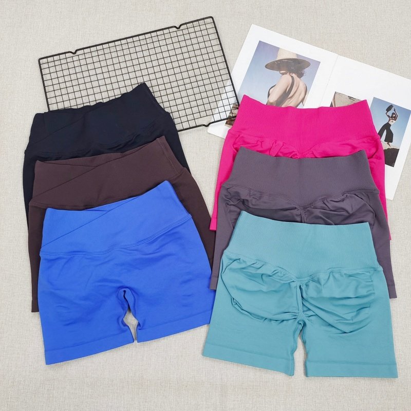 新款紧身交叉腰显瘦短裤女瑜伽健身三分裤提臀高腰无缝健身短裤,运动服/休闲服装,健身裤,淘宝优惠券,粉丝福利购,淘宝优惠卷