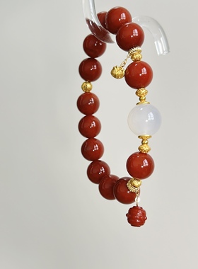 红玛瑙玉髓白玉髓顶珠新中式显白转运手串设计款生日礼物闺蜜好友