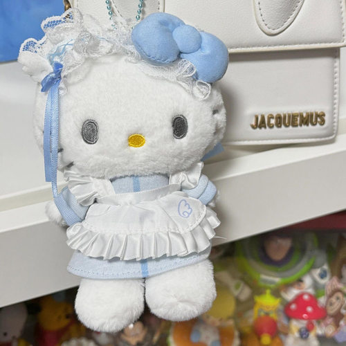 实拍-日本kitty蓝色幻想水色天使护士毛绒玩偶公仔kT猫凯蒂猫挂件