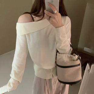 想象家SailorMoon一字肩针织衫女秋冬新款设计感小众露肩毛衣上衣