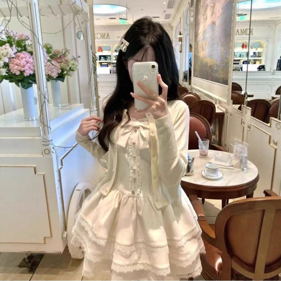小个子甜美法式米白色开衫2025秋季白色蓬蓬蛋糕连衣背心裙两件套