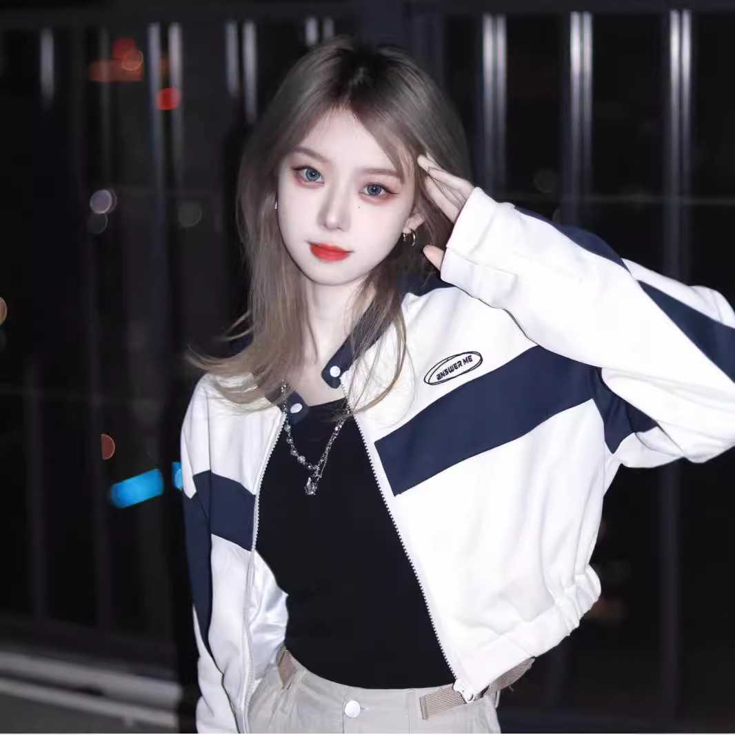 独特别致高级感超好看小个子洋气夹克外套女春季美式风街头棒球服