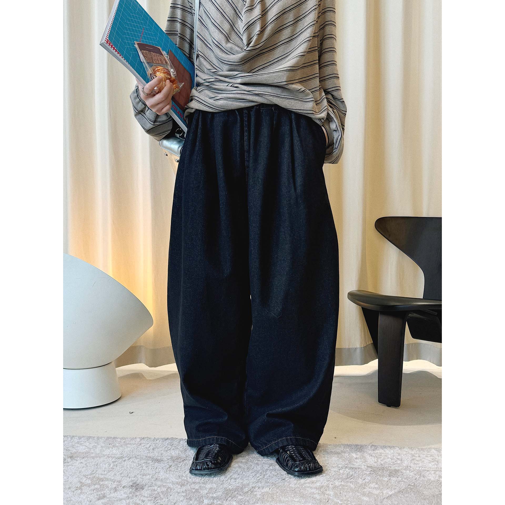 有乐春季新款韩系复古松紧腰褶皱抓绒阔腿牛仔裤宽松廓形长裤女