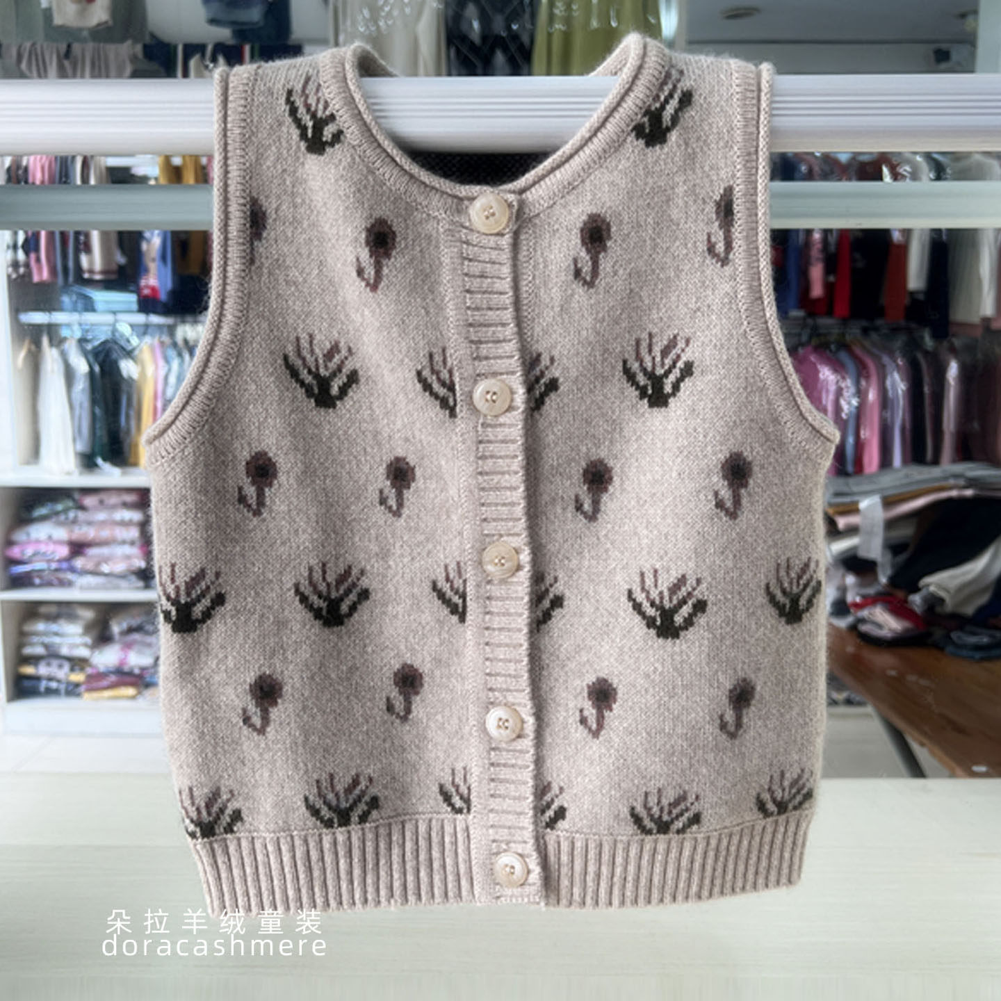 2025新款男女童背心开衫中大童宝宝针织毛衣马甲复古双层加厚坎肩
