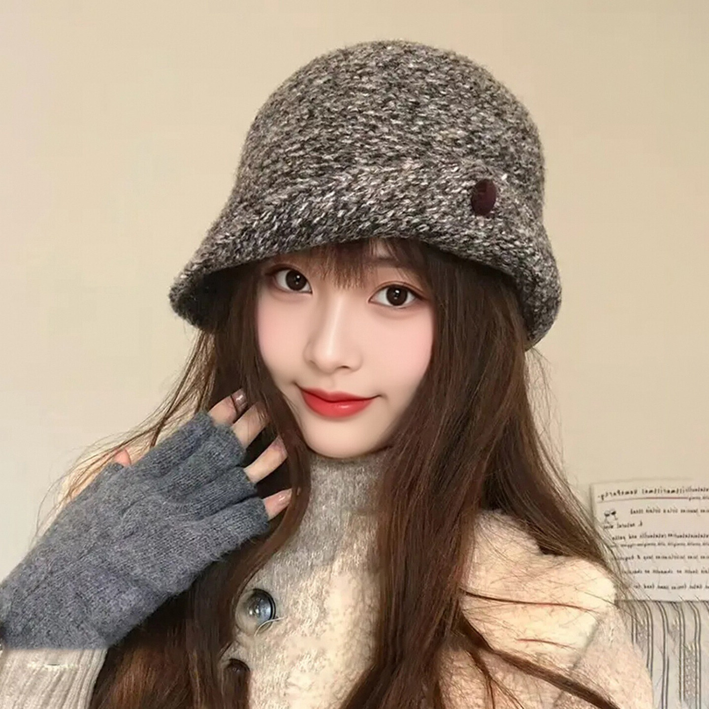 秋冬保暖显脸小女针织渔夫帽