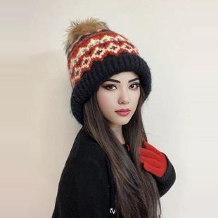 可爱毛绒球针织帽子女秋冬加厚保暖显脸小毛线帽护耳防寒套头帽女