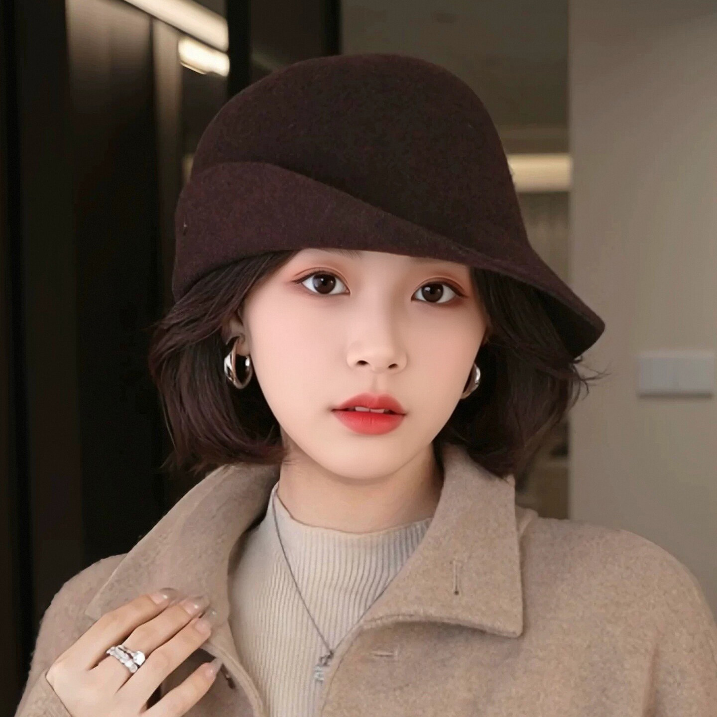 秋冬新款日系羊毛保暖渔夫帽女