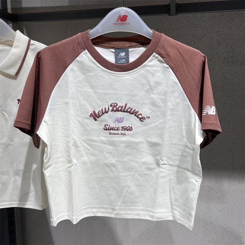 New balance新百伦NB 休闲字母圆领T恤 女款 棕色NEF22202-DPK