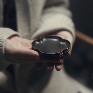 |勿念|《海棠》纯铜杯托 杯底 炭黑做旧 茶托 锤纹 文人茶器 杯垫