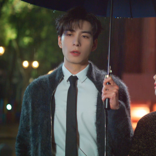 轧戏肖稚宇陈星旭同款纯羊毛秋冬男拉链加厚宽松休闲针织开衫毛衣