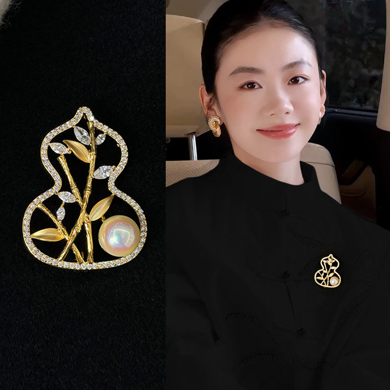 小众镂空葫芦胸针2026新款女款