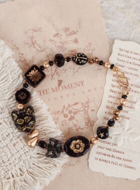 小坐手作 | 原创全进口捷克琉璃古董珠黑金法老猫头手链女生礼物