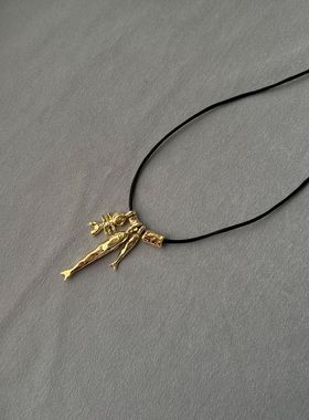 AL家新款小鱼吊坠项链个性时尚百搭简约海洋生物鱼骨可调节毛衣链