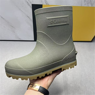 加大码号中筒情侣雨鞋男女春秋雨靴成人宽松防滑四季胶靴出口原单