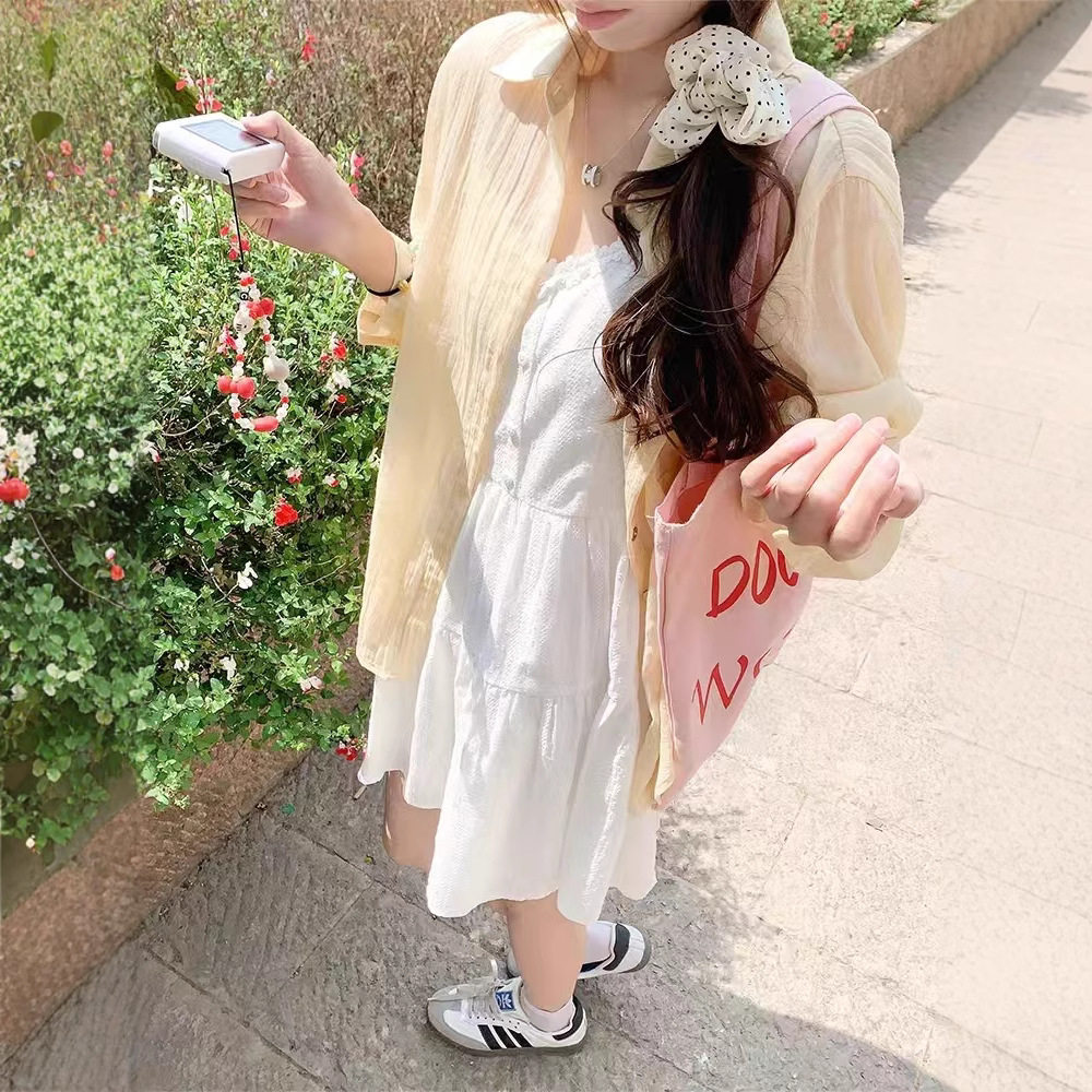 法式温柔风初恋系新款小白裙海边度假收腰短裙子白色吊带连衣裙女