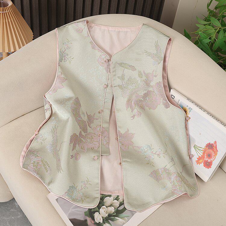 新中式2026马甲坎肩小背心女装夏季复古国风盘扣春秋外搭马夹上衣