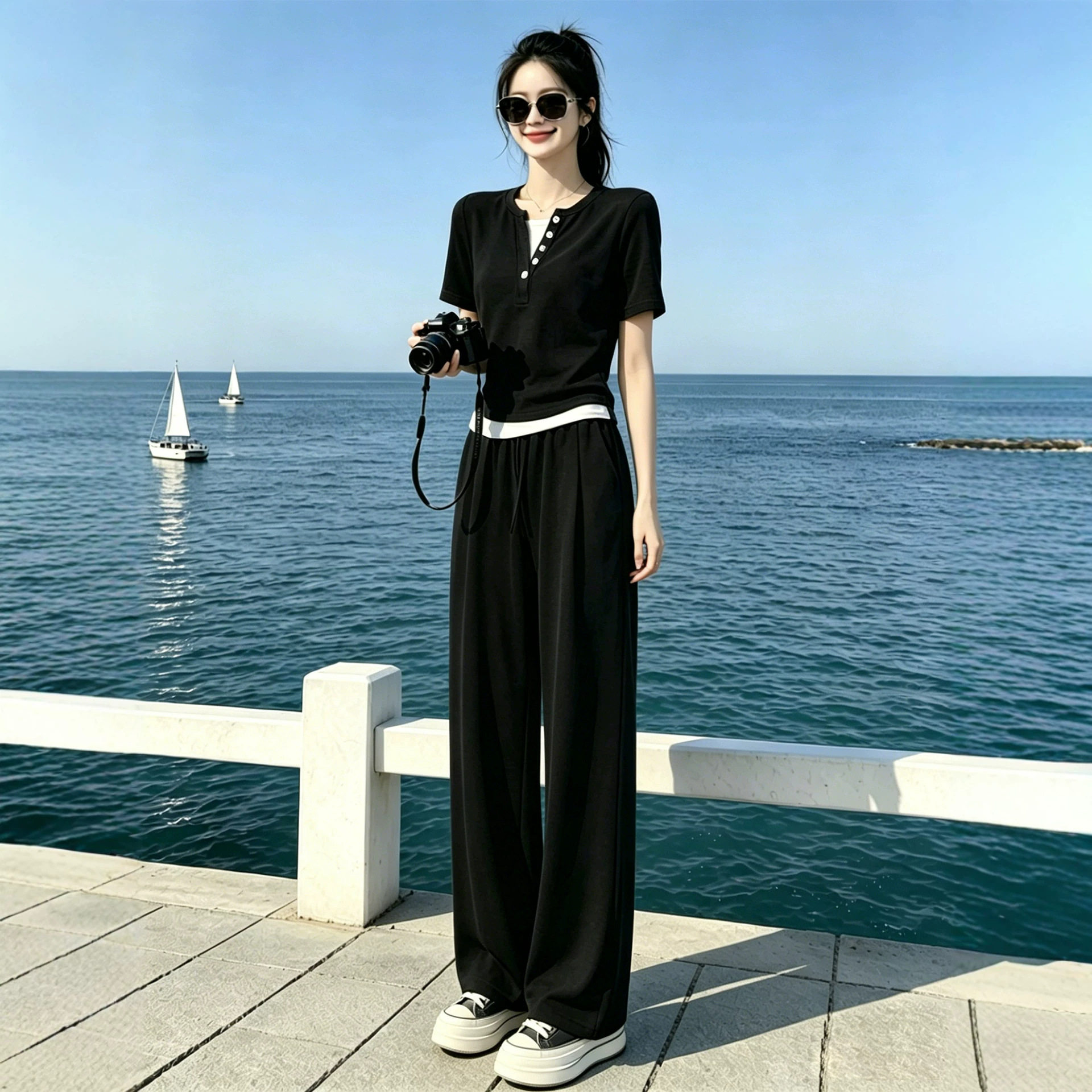 韩系休闲运动套装女夏时尚显瘦感黑色假两件短袖阔腿裤两件套