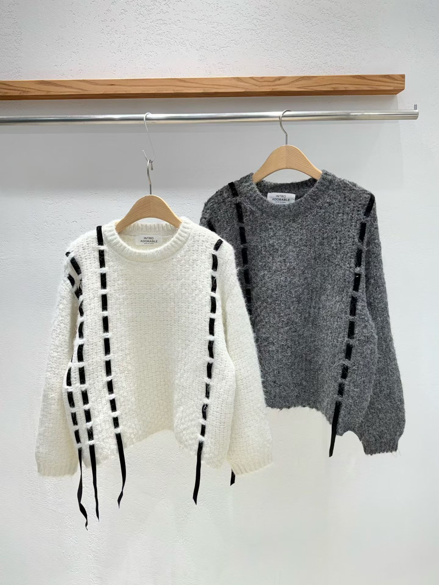 韩国东大门2025冬新款INTRO时尚百搭圆领针织衫女显瘦毛衣上衣