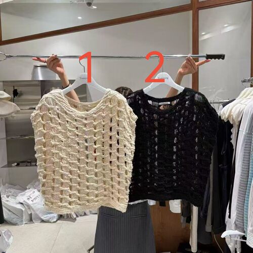 TEMPTING甜美镂空扣针织背心