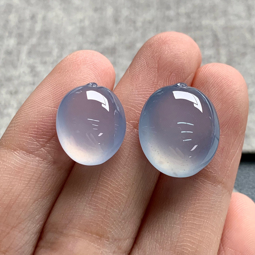 天然A货缅甸翡翠 紫罗兰福瓜一对尺寸 15.6-13.5-7.3 13.6-11.4-7