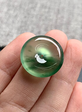 天然A货缅甸翡翠 平安扣 尺寸 : 18.7-4.9