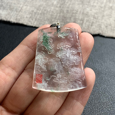 天然A货缅甸翡翠 山水牌吊坠 尺寸 : 47-39-30.3-3.8