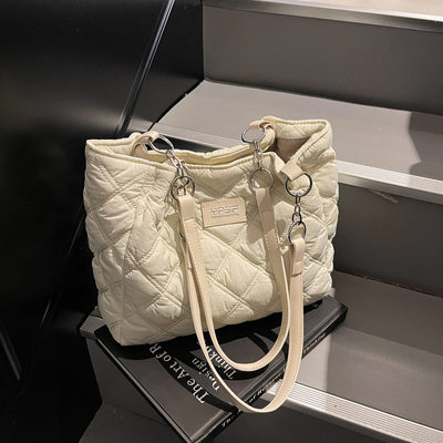 夏天大容量高级感上班通勤托特包