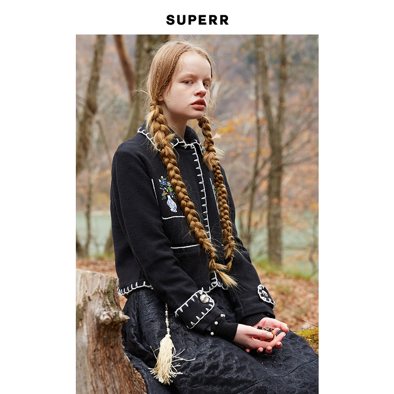 SUPERR vol.17 ºÚÉ«»¨Æ¿´ÌÐå¹´±ß¶Ì¿îÕëÖ¯ÍâÌ×