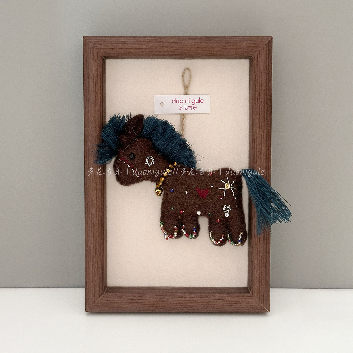 多尼古乐尼泊尔手工羊毛毡挂件棕色流苏小马包挂钥匙扣车挂饰礼物,服饰配件/皮带/帽子/围巾,包挂件,淘宝优惠券,粉丝福利购,淘宝优惠卷