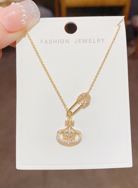 满钻土星回形针星球项链女 轻奢感别针颈链叠戴链条锁骨链