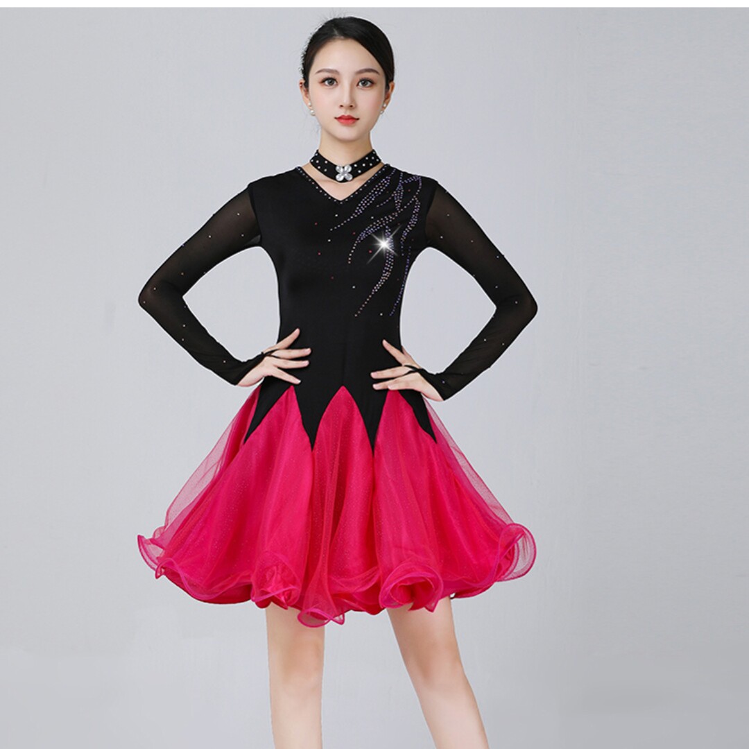 拉丁舞练功服表演服舞蹈新款镶钻三步踩跳舞裙子广场舞连衣裙