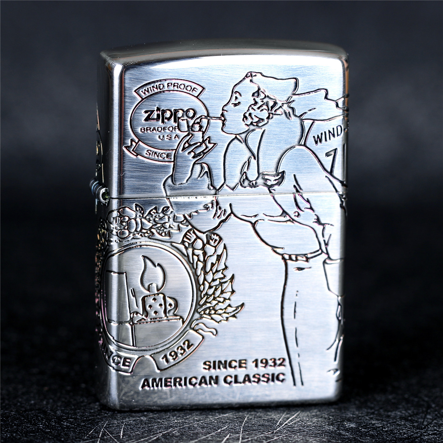zippo芝宝煤油防风打火机 日版镀银环绕雕刻 风中女郎 男士礼物
