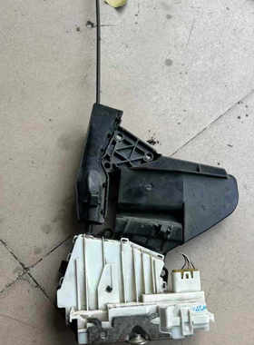 适用奔驰ML320 ML350 GL400 GL350 W164 中控锁 前后左右车门锁块