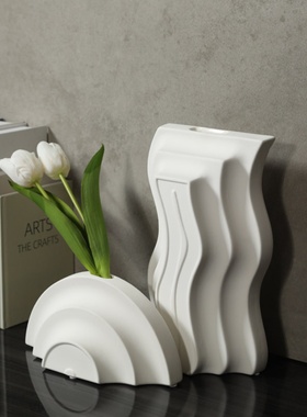 北欧白色陶瓷花瓶客厅 创意简约桌面装饰插花器玄关柜子软装摆件