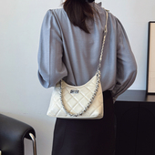 菱格链条包包女春夏2025新款 休闲洋气小众设计百搭单肩斜挎HOBO包