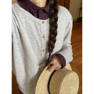 雏菊BellisPerennis2024AW 康赛妮羊绒 花边领金扣浅花灰毛衣开衫