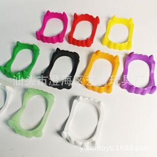 仿真白色牙套万圣节整人玩具吸血鬼僵尸假牙套整蛊道具仿真牙齿