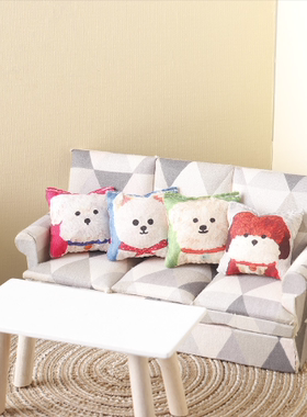 布装饰品仿真娃娃屋抱枕