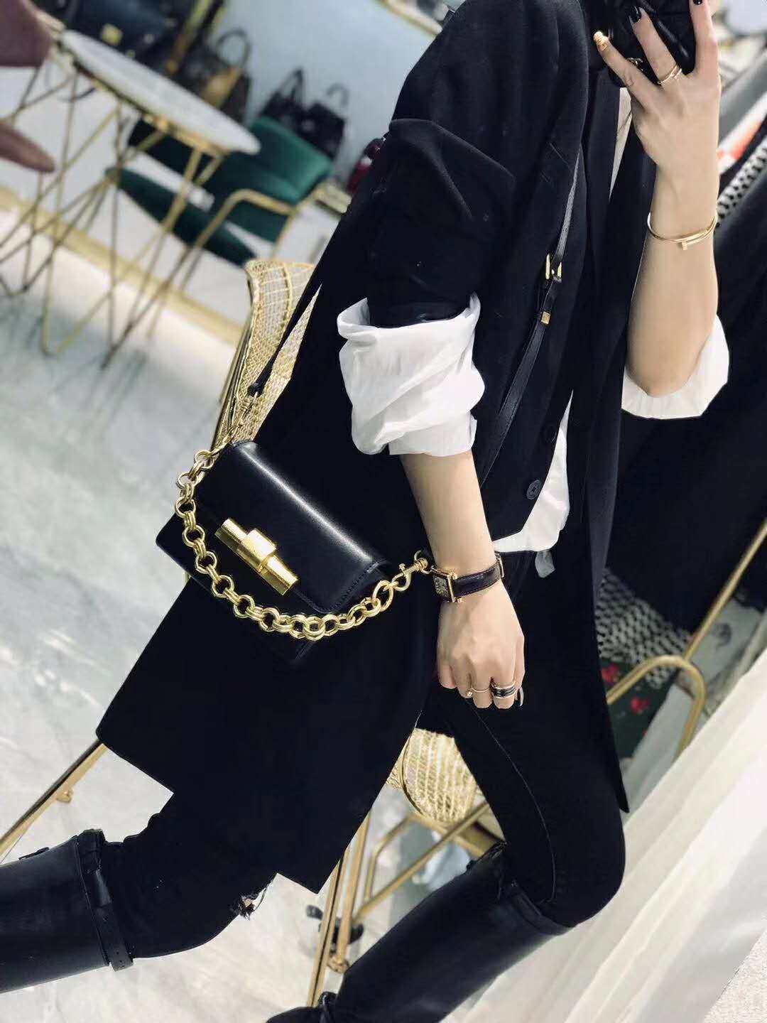 2020新款欧美时尚斜跨单肩包女潮百搭时尚链条小方包真皮手提包