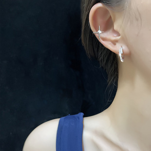 锆石十字架耳夹明星网红男女同款无需耳洞小巧四芒星星耳骨夹耳环