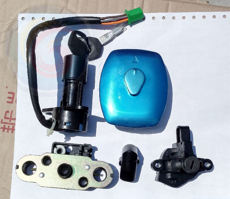 适用铃木摩托车钻豹HJ125K-2套锁 全车锁 电门锁油箱盖钥匙开关