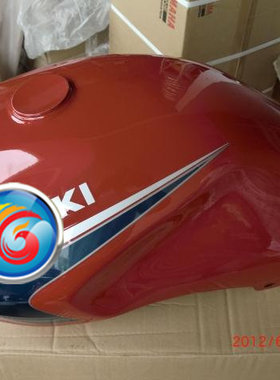 适用铃木锐爽EN125-2A 燃油箱 汽油箱 （珠光红色）摩托车配件