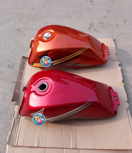 适用新大洲本田SDH125-53/53A 锐彪摩托车燃油箱 油箱 橙色红色