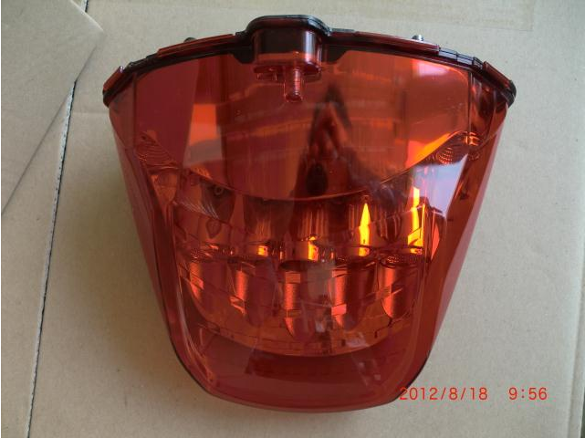 适用新大洲本田SDH150-F CBF150-SF战神后尾灯后刹车灯摩托车配件