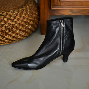 皮厚先生 复古尖头真皮短靴女小粗跟头层牛皮时装靴百搭2025冬季